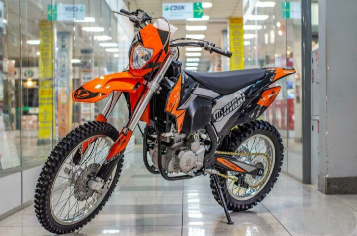 Мотоцикл RACER X2 в Гатчине